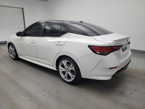 Used 2020 Nissan Sentra SR w/ Premium Package FWD image 3
