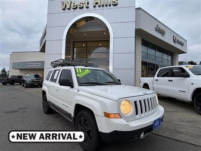 Used 2011 Jeep Patriot Latitude w/ Sun/Sound Group