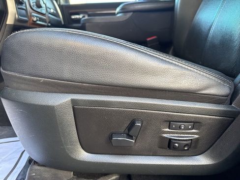 Used 2018 RAM 2500 Laramie w/ Cold Weather Group image 15