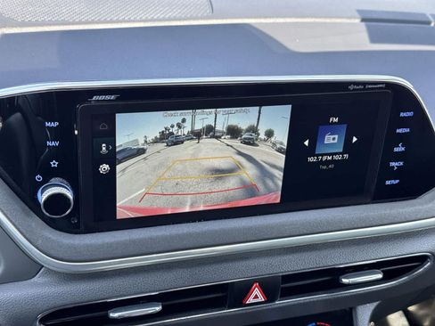 Used 2023 Hyundai Sonata SEL Plus w/ Preferred Accessory Package image 16