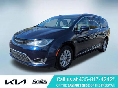 Used 2017 Chrysler Pacifica Touring-L Plus