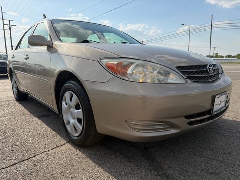 Used 2003 Toyota Camry XLE FWD image 12