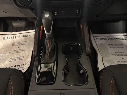 Used 2024 Nissan Frontier Pro-X w/ Pro Convenience Package image 18