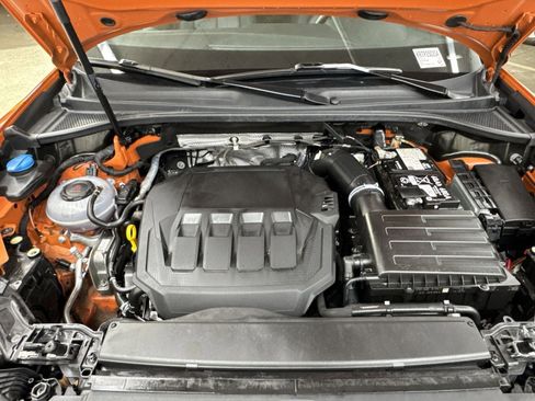 Used 2025 Audi Q3 2.0T Premium image 33