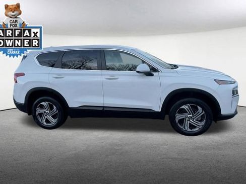Used 2023 Hyundai Santa Fe SE image 10