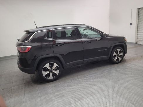 Used 2017 Jeep Compass Latitude w/ Popular Equipment Group FWD image 10