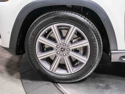 Certified 2023 Mercedes-Benz GLS 450 4MATIC image 10