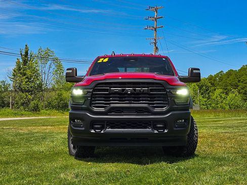 Certified 2026 RAM 2500 Warlock AWD/4WD image 9