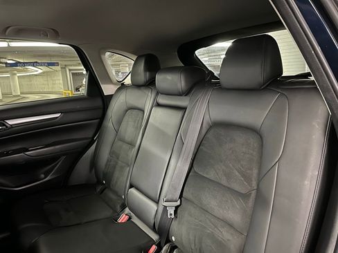 Used 2019 MAZDA CX-5 Touring image 19