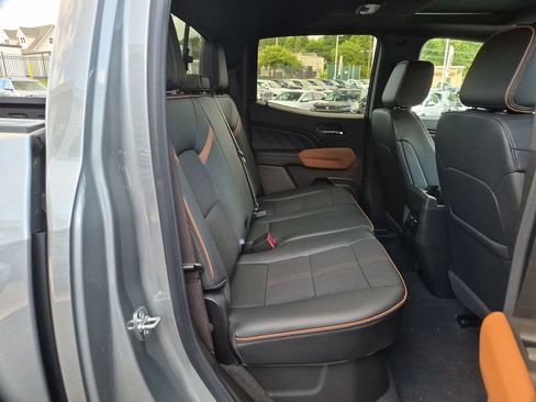 New 2026 GMC Canyon AT4 w/ Technology Plus Package AWD/4WD image 33