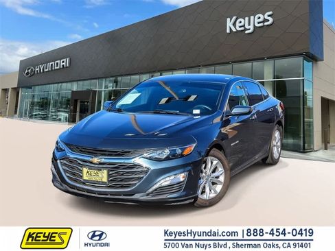 Used 2020 Chevrolet Malibu LT w/ Leather Package image 1