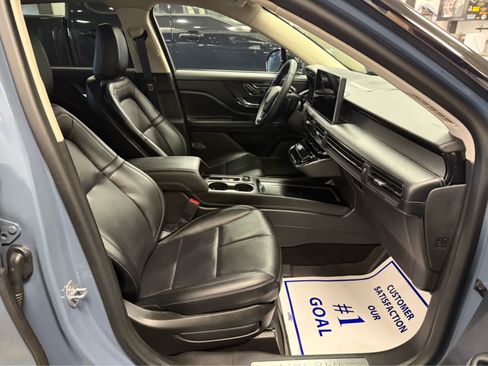 Used 2023 Lincoln Corsair AWD w/ Equipment Group 101A image 14