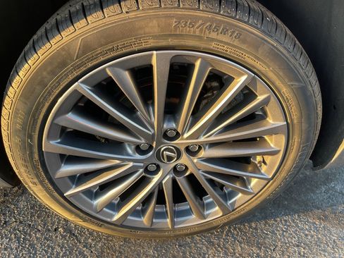 Used 2022 Lexus ES 250 w/ Premium Package image 27