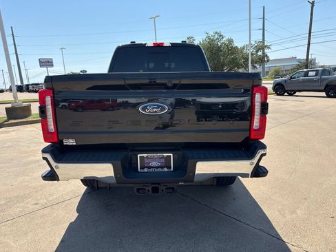 Used 2025 Ford F250 Lariat w/ Lariat Ultimate Package AWD/4WD image 6
