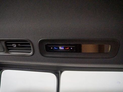 New 2025 Volkswagen ID. Buzz Pro S image 29