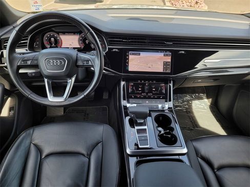 Used 2019 Audi Q8 Premium w/ Convenience Package image 11