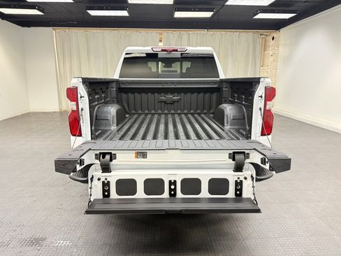 New 2026 Chevrolet Silverado 1500 ZR2 image 5