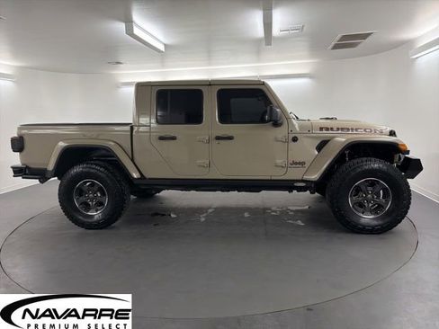 Used 2022 Jeep Gladiator Rubicon w/ LED Lighting Group image 9