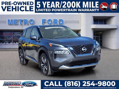 Used 2023 Nissan Rogue Platinum image 1