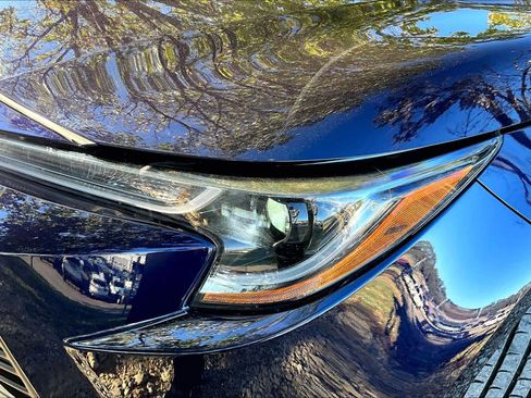 Used 2023 Toyota Corolla LE image 27