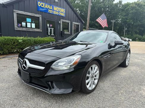 Used 2018 Mercedes-Benz SLC 300 image 9
