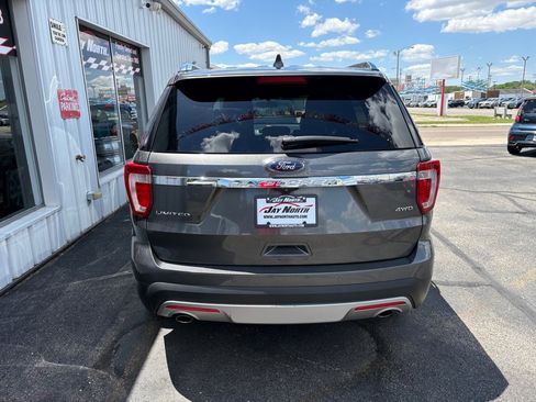 Used 2016 Ford Explorer Limited AWD/4WD image 4