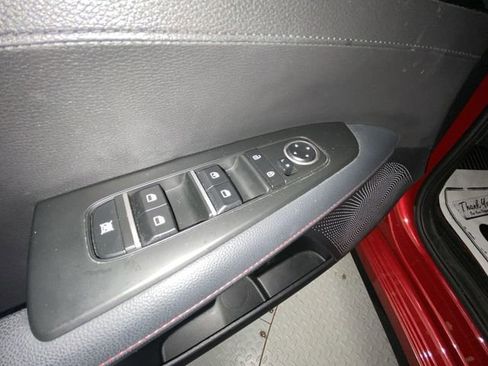 Used 2022 Kia Forte GT image 13