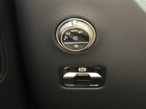 Certified 2026 Mercedes-Benz GLC 300 4MATIC image 32