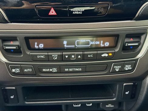 Used 2024 Honda Passport EX-L image 17