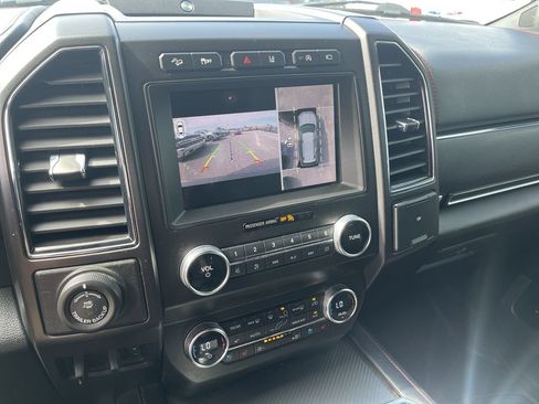 Used 2021 Ford Expedition Limited AWD/4WD image 15