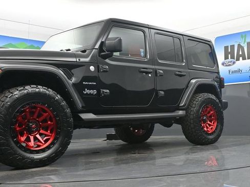 Used 2023 Jeep Wrangler Sahara w/ LED Lighting Group image 19