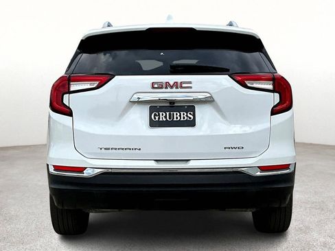 Certified 2024 GMC Terrain SLT image 6