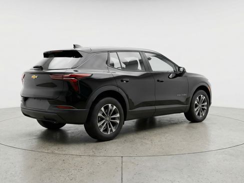 Used 2025 Chevrolet Equinox LT image 9