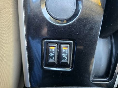 Used 2017 Mitsubishi Outlander SE FWD image 18