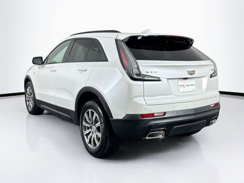 Used 2021 Cadillac XT4 Sport w/ Cold Weather Package image 8