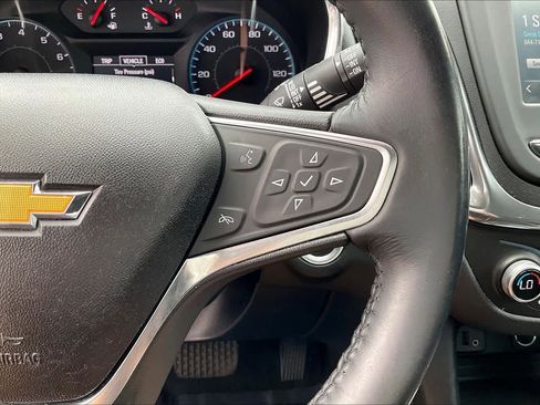 Used 2018 Chevrolet Equinox LT image 18