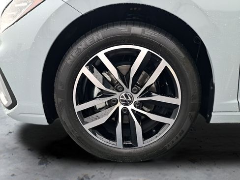 New 2026 Volkswagen Jetta SE FWD image 29
