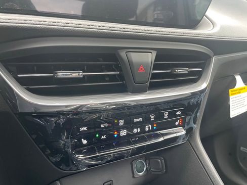 New 2026 Buick Encore GX Avenir w/ Avenir Technology Package image 18