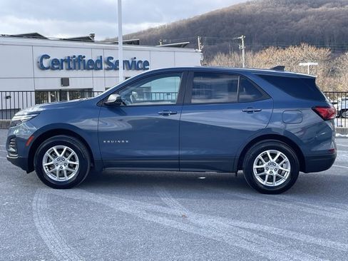 Certified 2024 Chevrolet Equinox LS w/ LS Convenience Package image 9