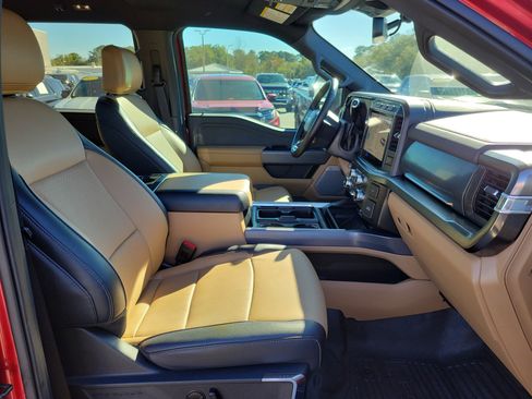 Used 2024 Ford F250 Lariat w/ Sport Appearance Package image 29