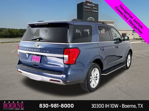 Used 2022 Ford Expedition XLT AWD/4WD image 7