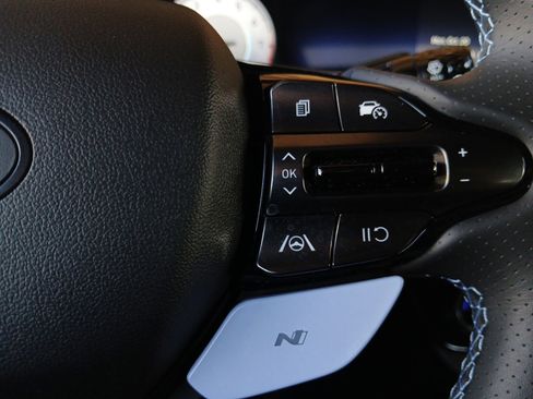 Certified 2025 Hyundai Elantra N image 18