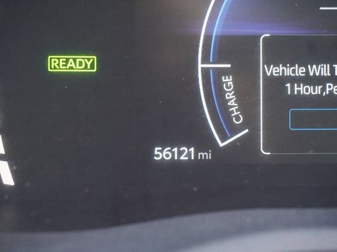 Certified 2025 Toyota Camry LE FWD image 9