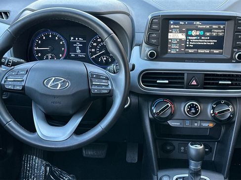 Used 2020 Hyundai Kona SEL w/ Cargo Package image 15
