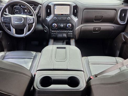 Used 2021 GMC Sierra 1500 Denali w/ Denali Ultimate Package AWD/4WD image 12