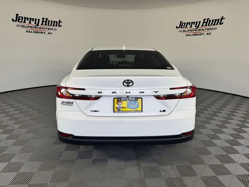 Used 2026 Toyota Camry LE FWD image 7