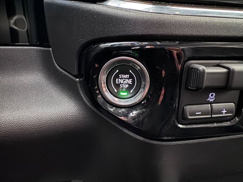 Certified 2023 Chevrolet Silverado 1500 RST w/ Convenience Package II image 22