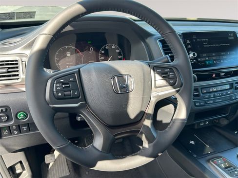 New 2026 Honda Ridgeline Sport image 12