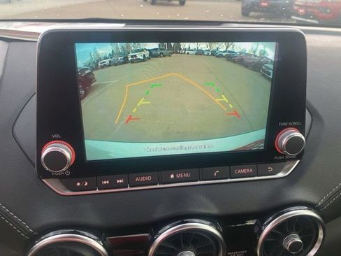 Used 2024 Nissan Sentra SV FWD image 20