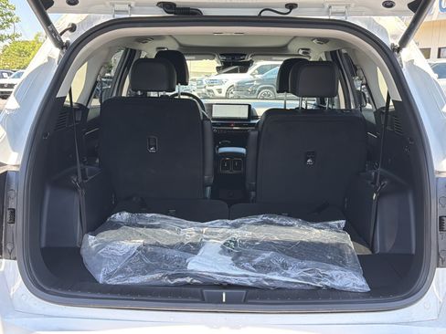 Used 2025 Kia Sorento EX w/ Panoramic Sunroof Package FWD image 26